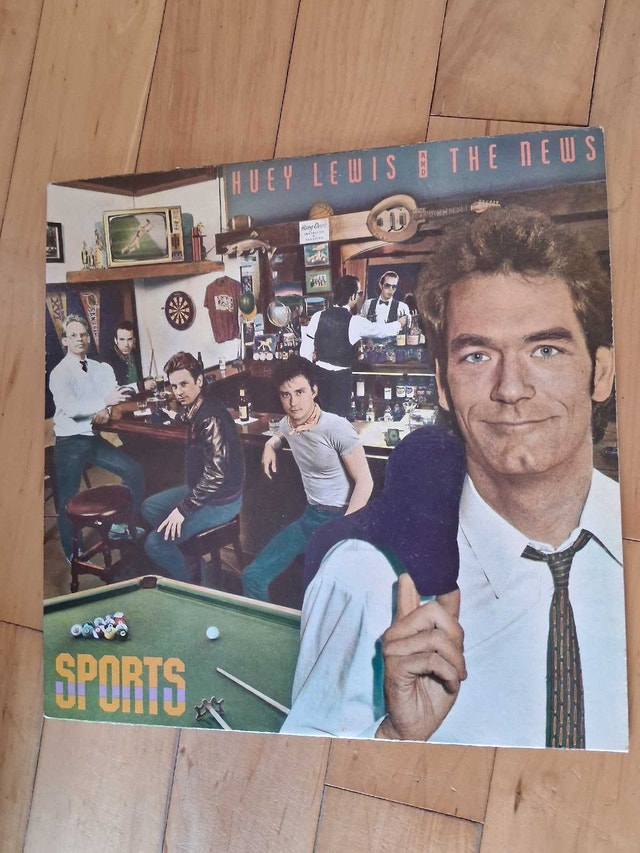 HUEY LEWIS AND THE NEWS - SPORTS (VINYL)