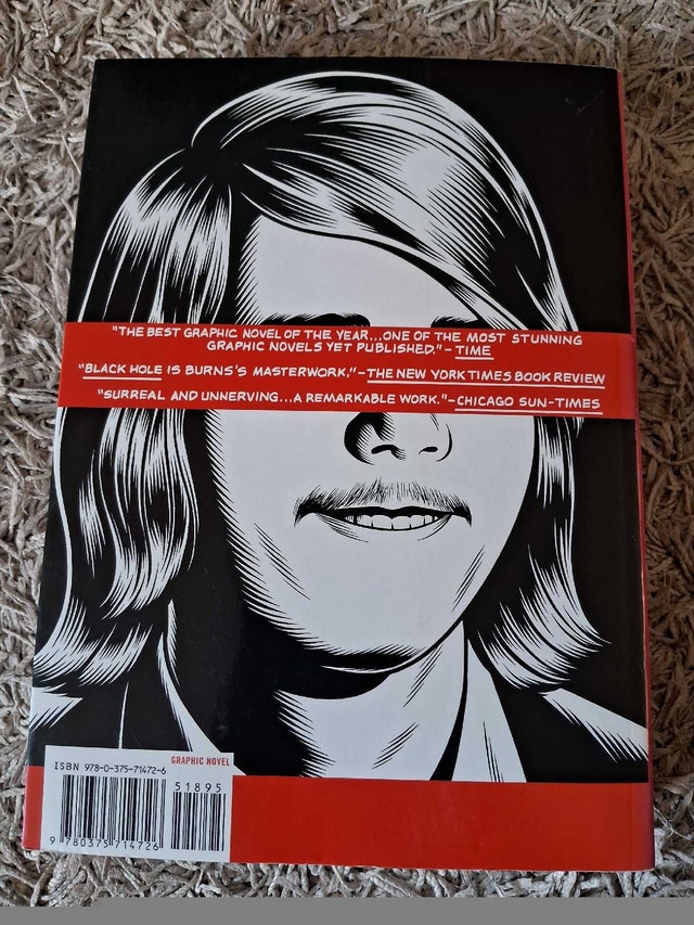 CHARLES BURNS - BLACK HOLE (GRAPHIC NOVEL) - photo 2