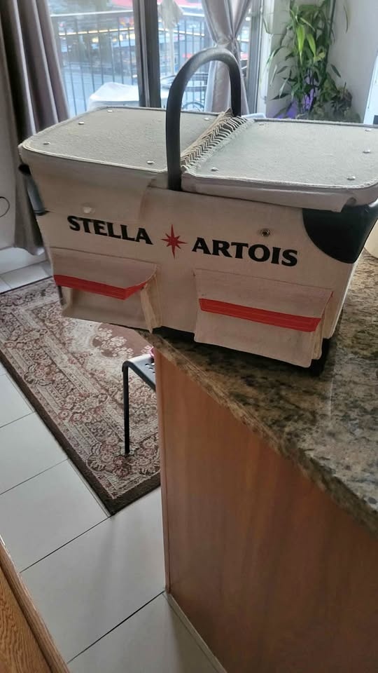 #Cleanout- Sturdy Stella Artois picnic basket set