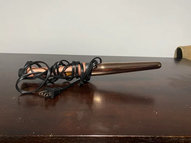 Solia Hot Iron Wand    #Cleanout