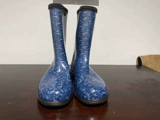 Sloggers Rain Boots W Size 11   #Cleanout