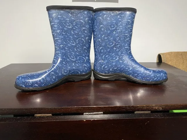 Sloggers Rain Boots W Size 11   #Cleanout image indicator(2)