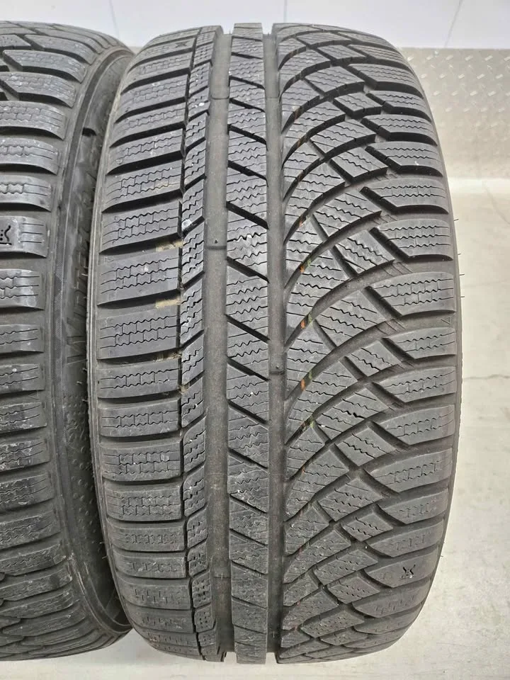 Two Kumho Wintercraft Tires- 225/45R17 image indicator(3)