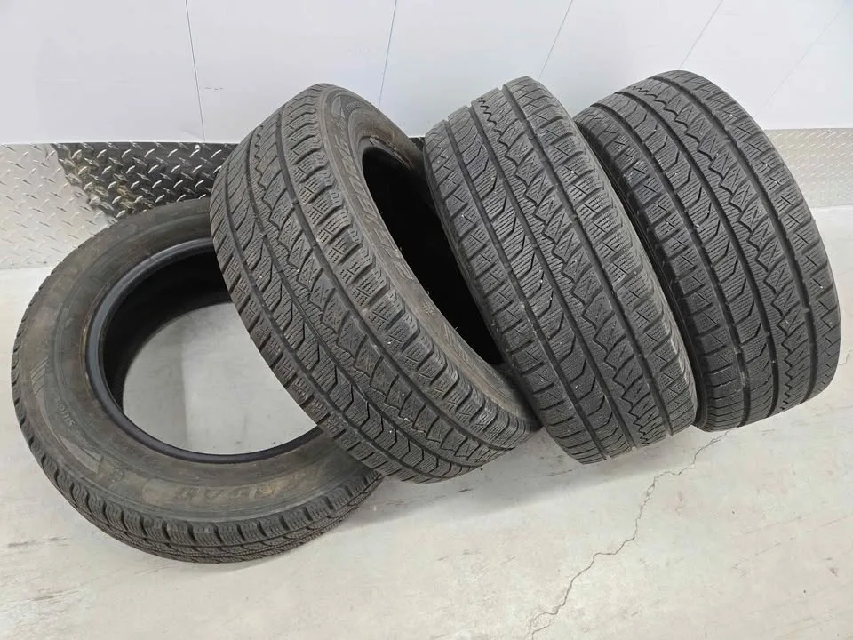 Farroad Winter Tires- 215/60R16 image indicator(7)