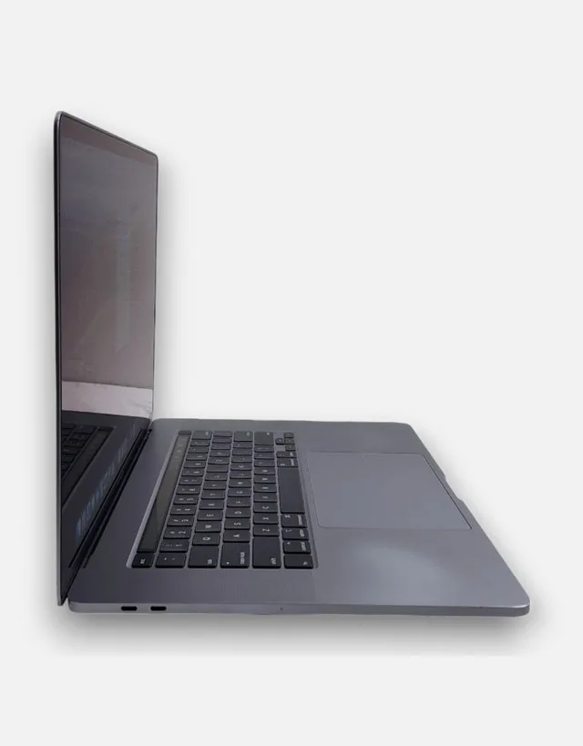 2019 MacBook Pro I7 16” Screen Display 300 Battery cycle image indicator(2)