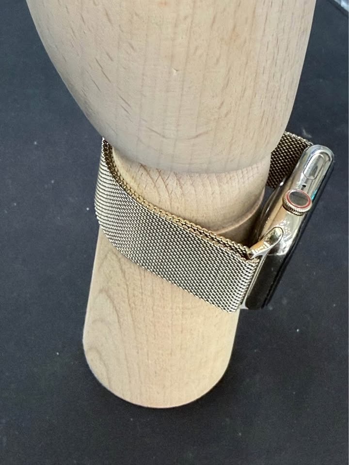 Gold Stainless steel Apple Watch Series 6 44MM - photo 3