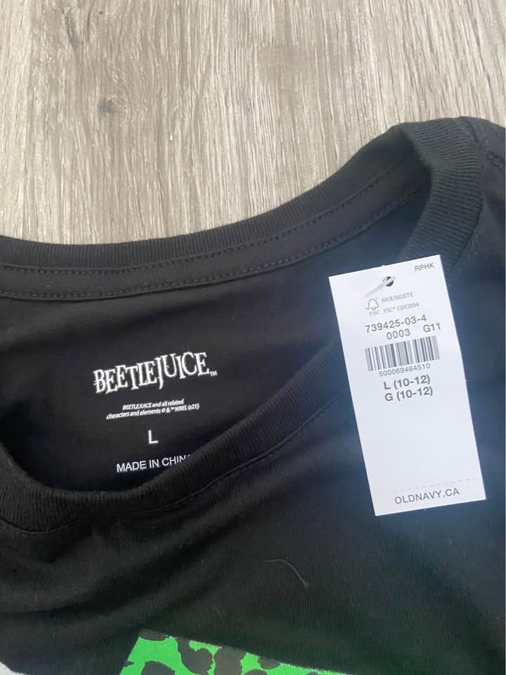 NWT: Old Navy BEETLEJUICE Tee Size Kids L (10-12 yrs) - photo 3
