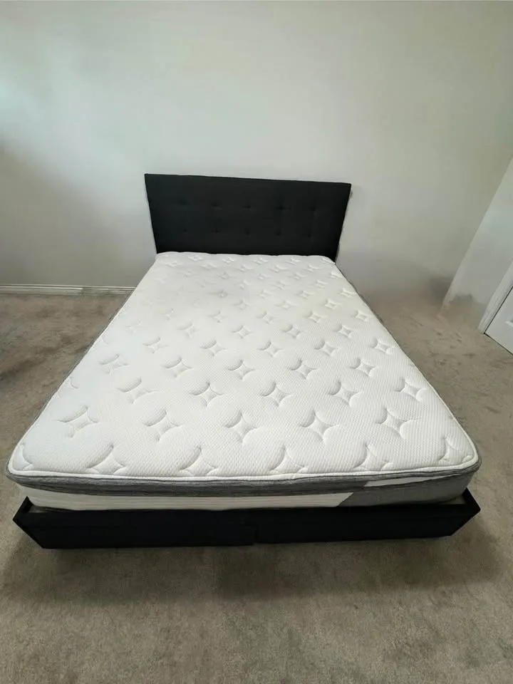 Queen size storage bed with mattress - ‼️Everything must go‼️ image indicator(2)