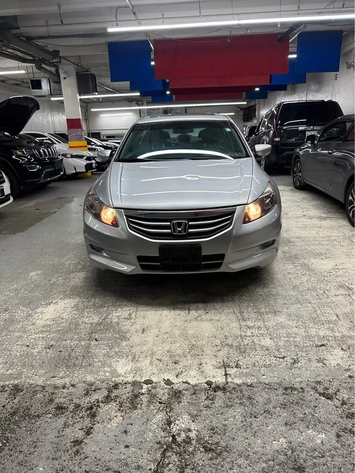 2012 Honda Accord EX-L image indicator(2)