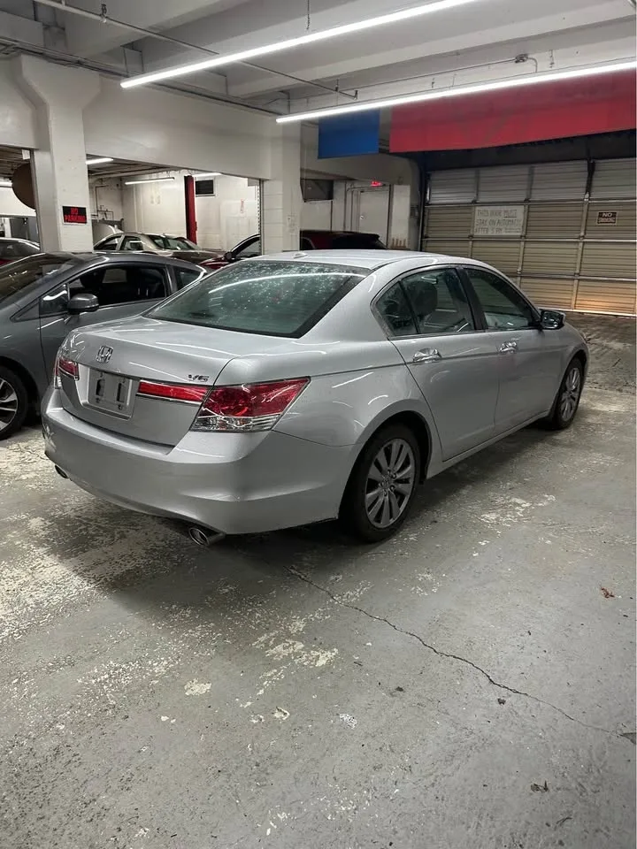 2012 Honda Accord EX-L image indicator(4)