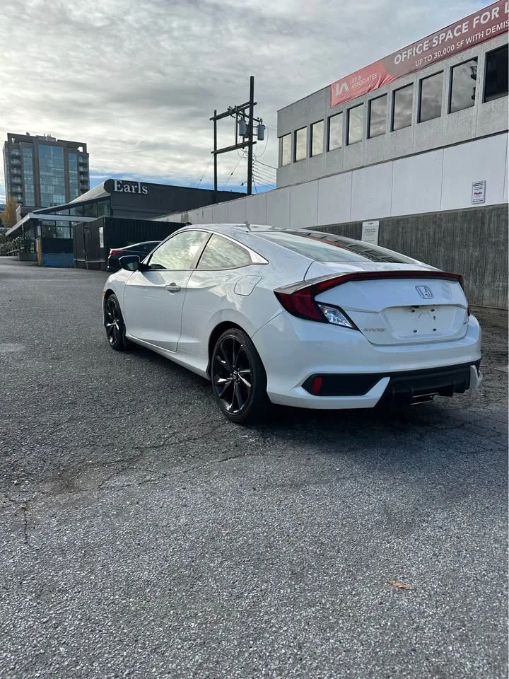 2019 Honda Civic Coupe Sport image indicator(3)