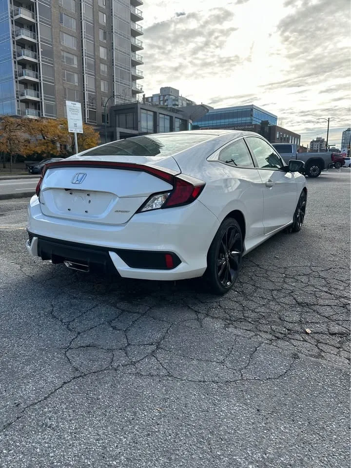 2019 Honda Civic Coupe Sport image indicator(5)