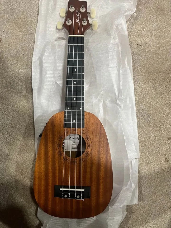 Sawtooth Pineapple Ukulele + ChromaCast Gig Bag – New image indicator(2)