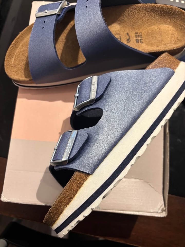 Papillio sandals size 8 - photo 3
