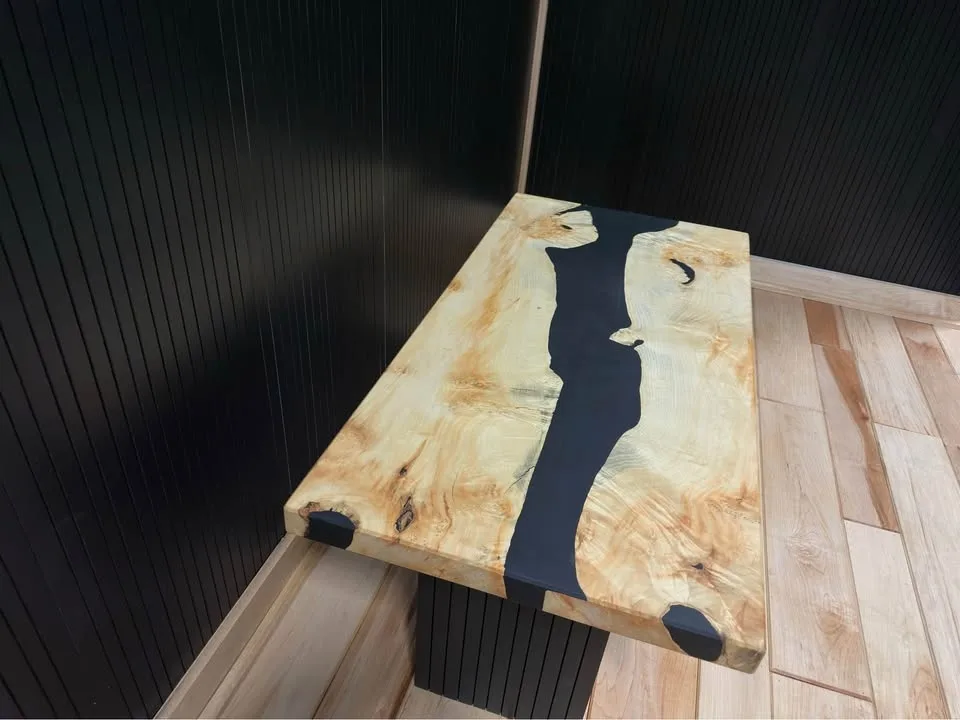 Canadian Maple River Table With Fluted Base image indicator(4)