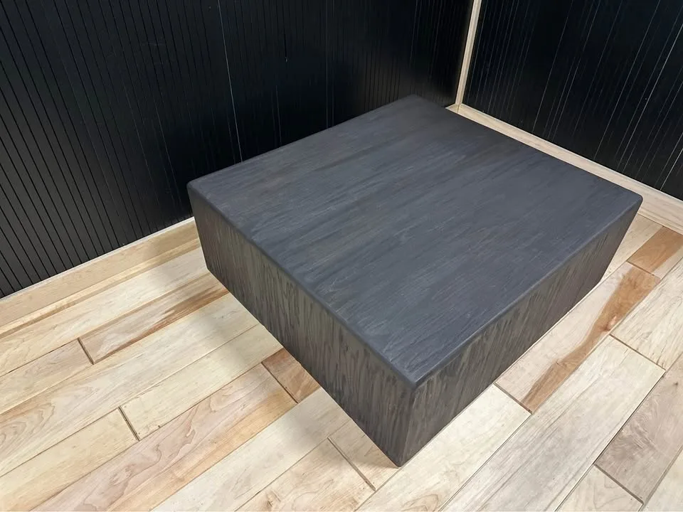 Distress Solid Wood Coffee Table image indicator(6)