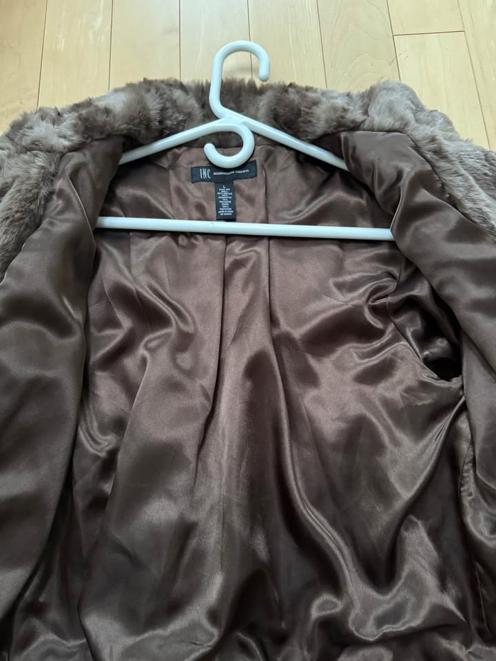 INC Faux Fur Brown Short Coat - Size Medium/Large - photo 3