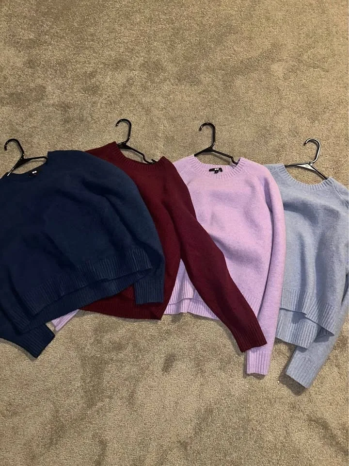 Selling Uniqlo sweaters