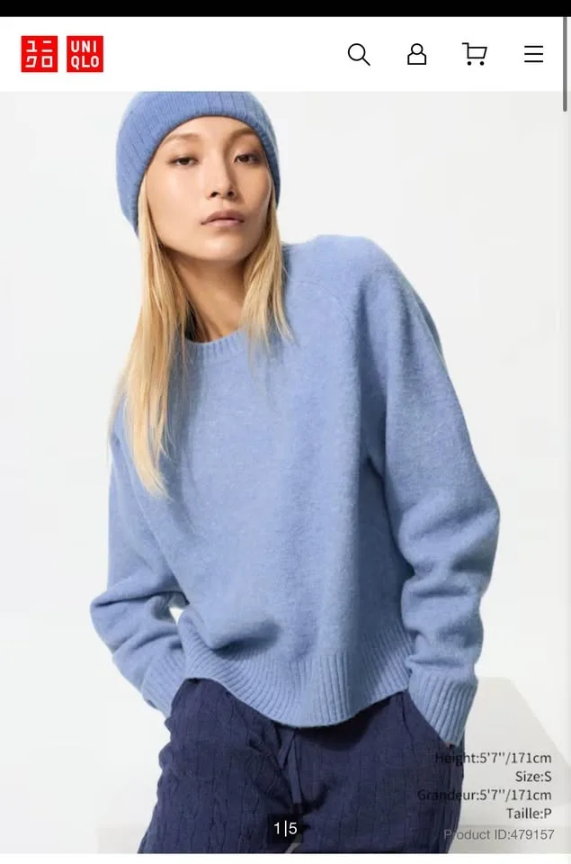 Selling Uniqlo sweaters image indicator(3)