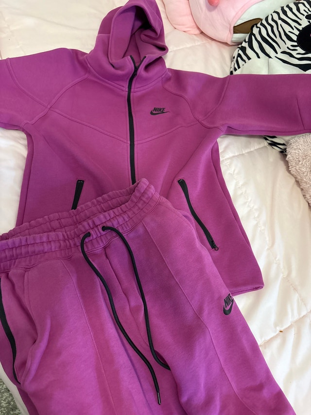 Nike Tracksuit - photo 4