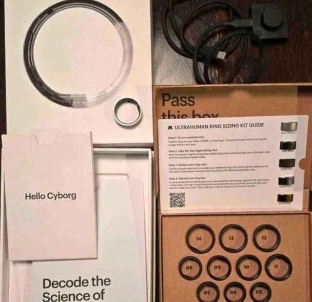 Ultrahuman ring air size 12 in Raw Titanium