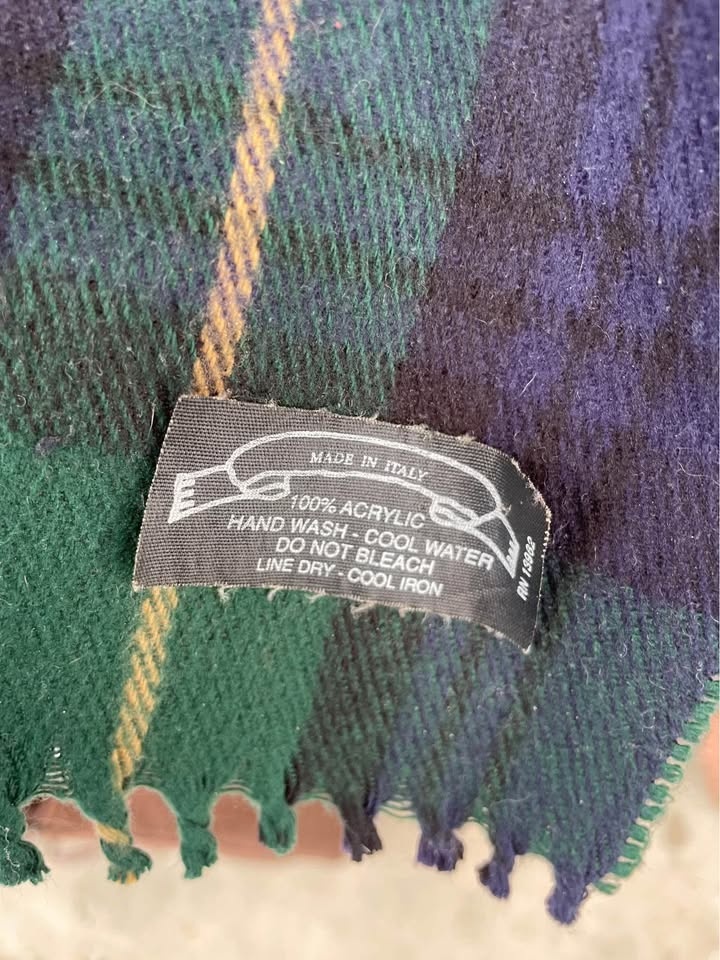 Plaid scarf made in Italy #Cleanout - photo 2