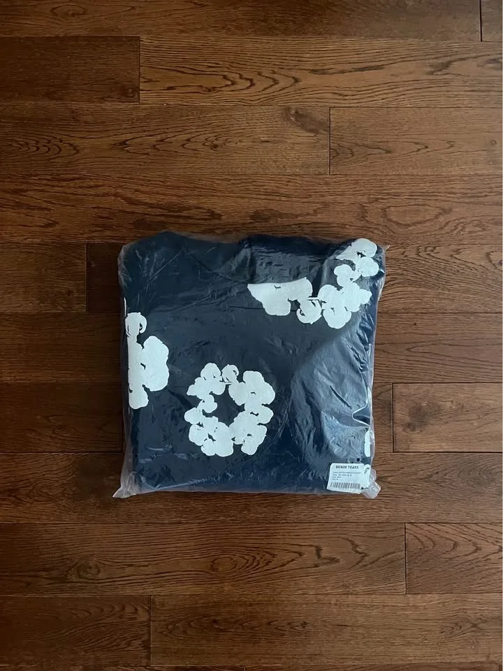 Denim Tears Hoodie - Navy Blue (Medium) image indicator(5)