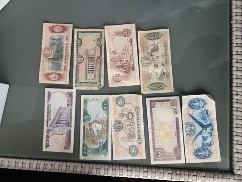 Old Colombia Collection Lot 9 Bills image indicator(4)