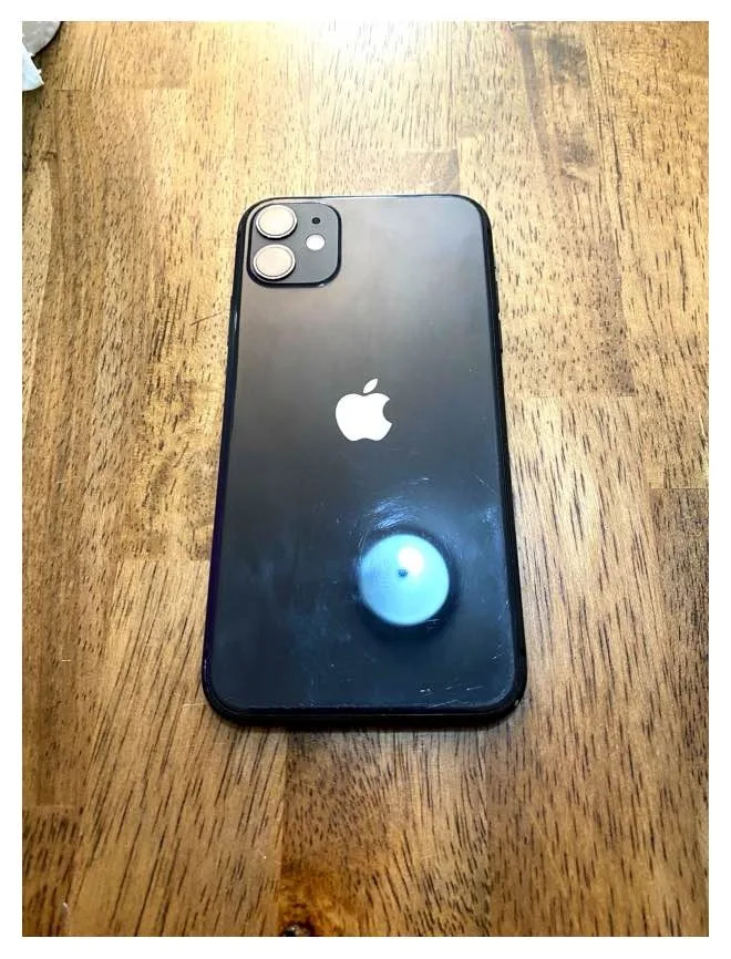 🔥 iPhone 11 • 64GB • Unlocked • DELIVERY AVAILABLE 🚗💨 image indicator(2)