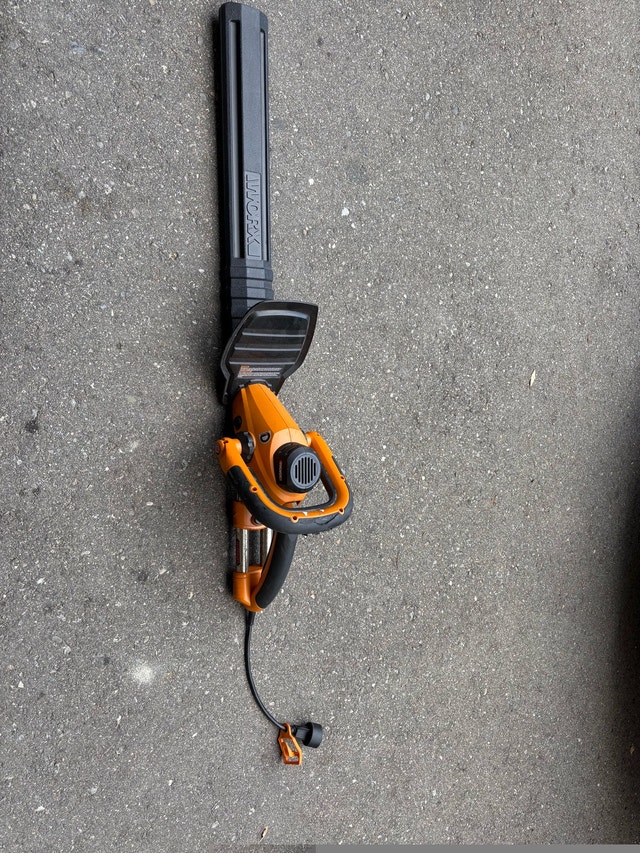 Worx Hedge Trimmer - photo 5