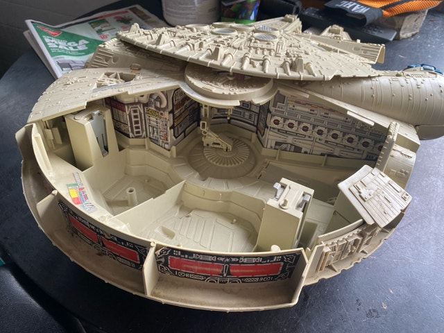 1979 vintage millennium falcon - photo 2