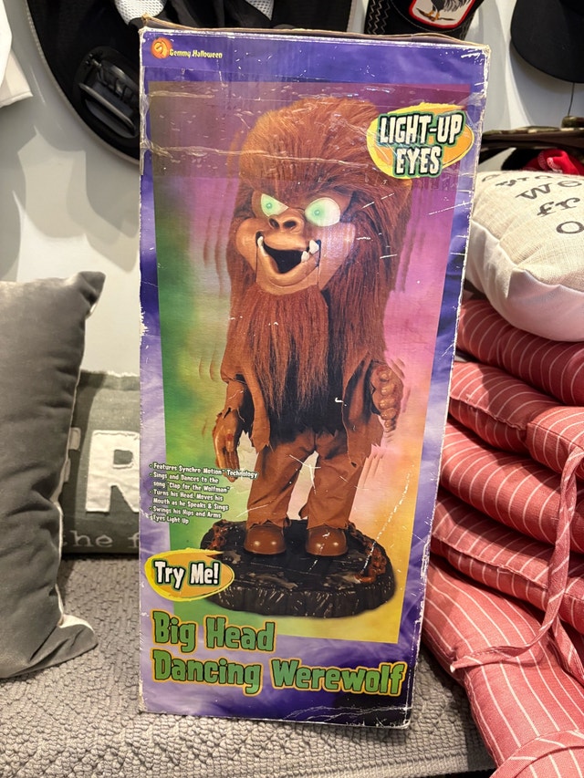 big head Dancing Werewolf 1974 - photo 2