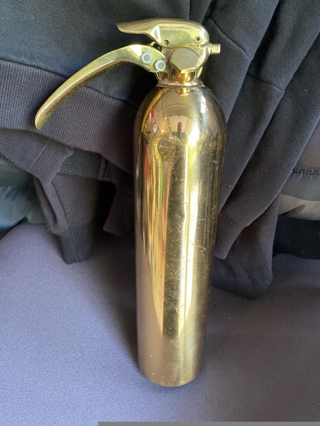 vintage fire extinguisher - photo 3