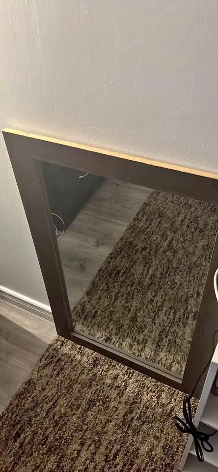 ✨ Mirror for Sale – Matching Color to Drawer Set ✨