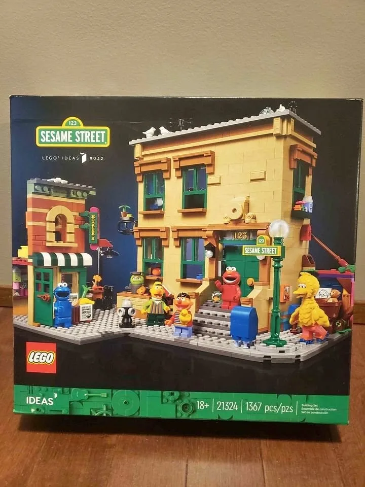 LEGO Ideas 123 Sesame Street 21324