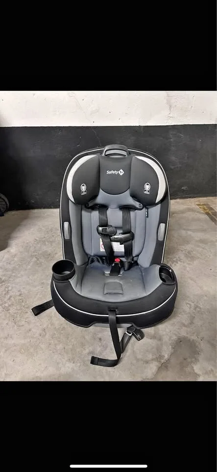 Safety 1st Grow and Go Arb 3-In-1 Car Seat