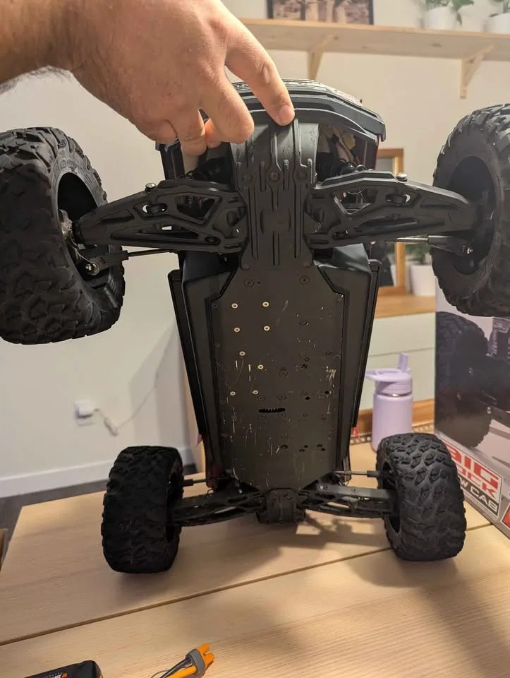 Arrma big rock crewcab. image indicator(6)