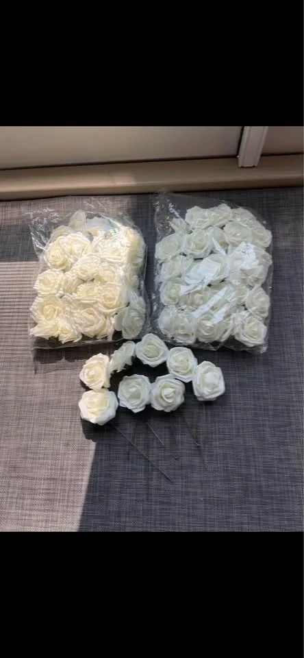 Gold Mrs & Mr Cake Toppers image indicator(5)