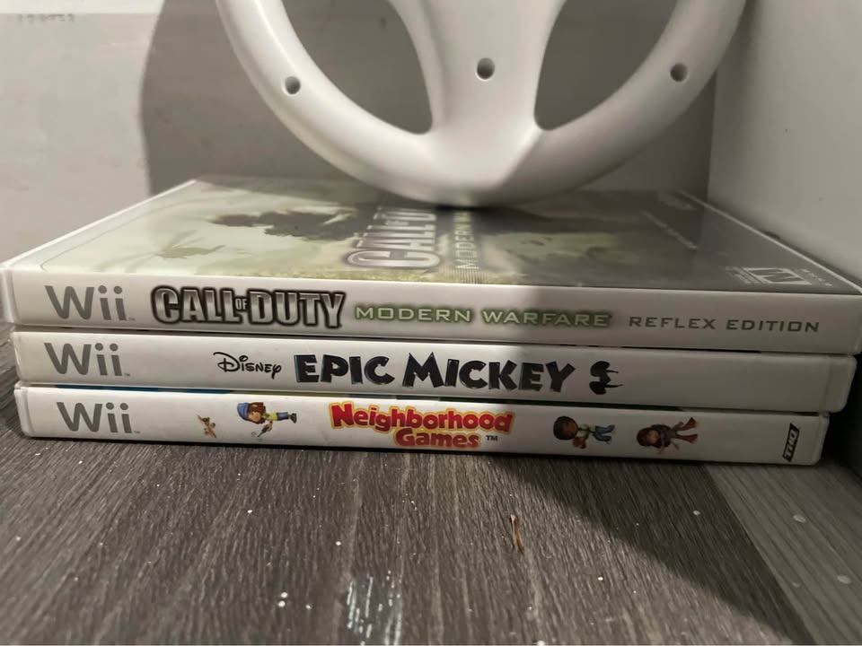 Wii bundle! - photo 2