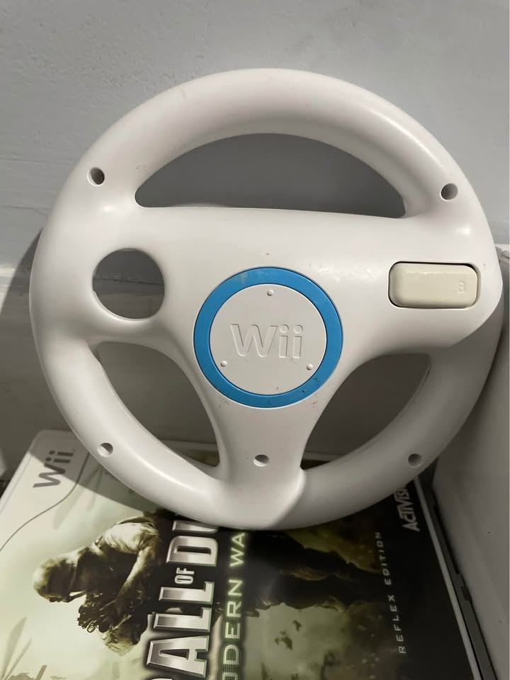Wii bundle! - photo 3