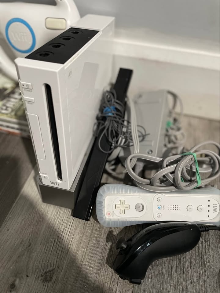 Wii bundle! - photo 4