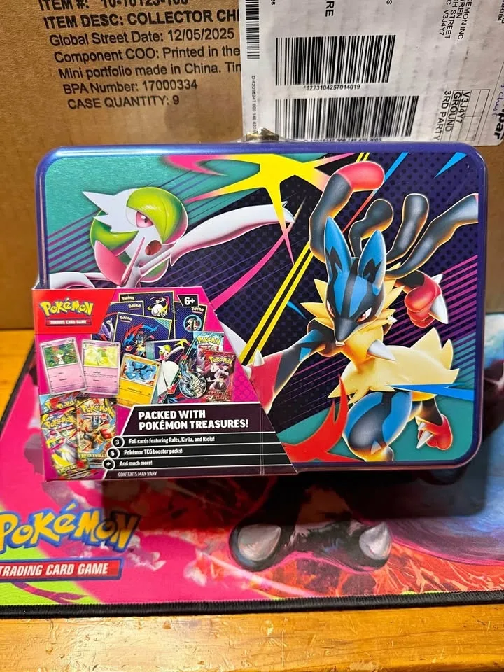 Pokemon 2025 Fall Collectors Chest 🔥🔥🤯