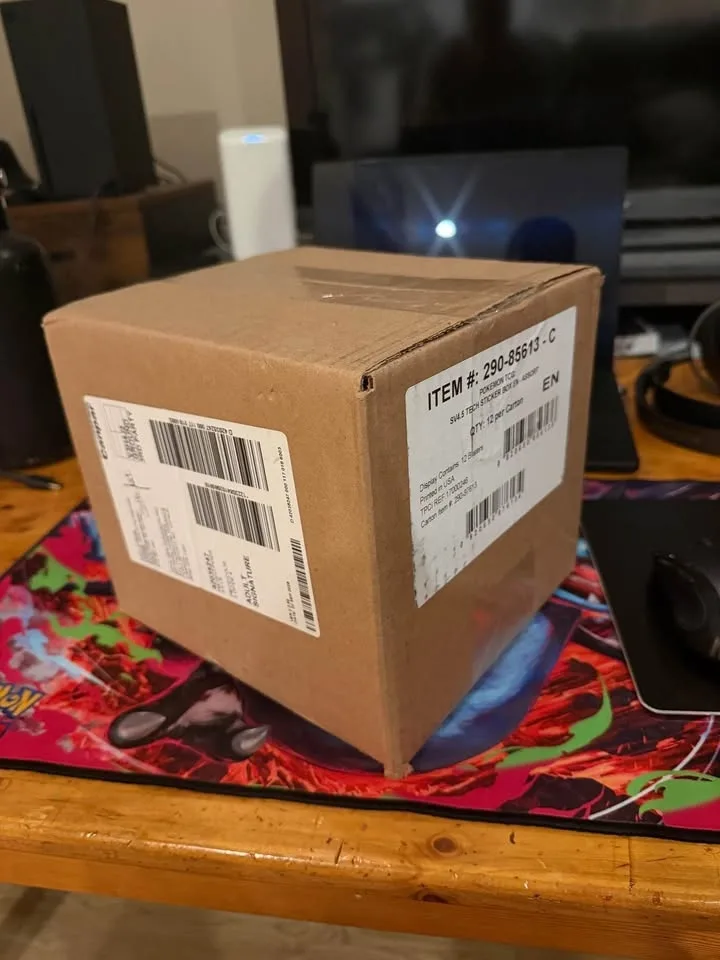 Paldean Fates Sticker Tech Collection Case image indicator(2)