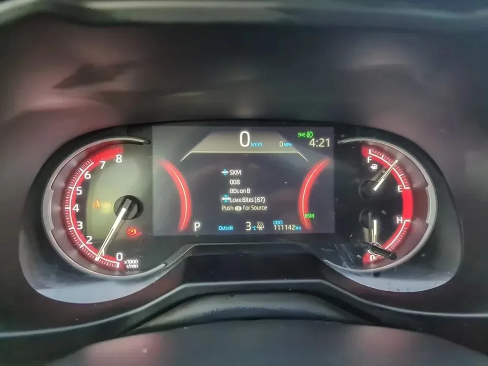 2021 Toyota Toyota 2021 RAV4 image indicator(9)