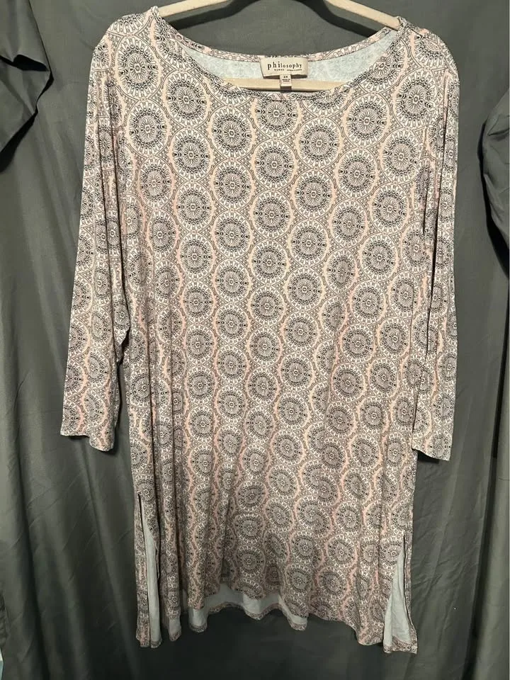 Women’s Plus Size Clothing - 2X image indicator(10)