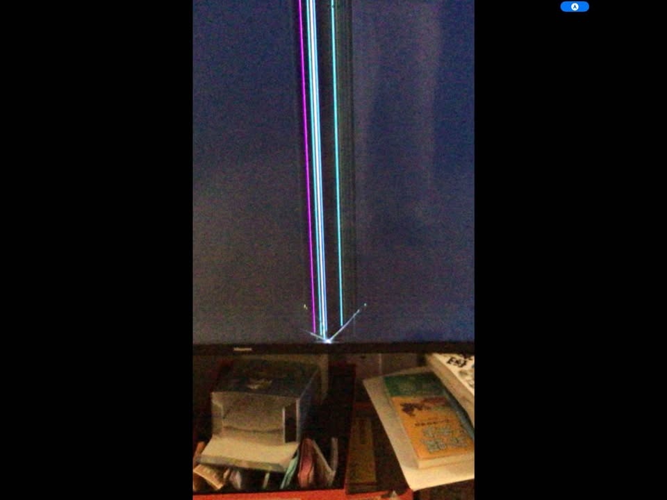 75” Hisense cracked screen Hisense (75A68N) - photo 2