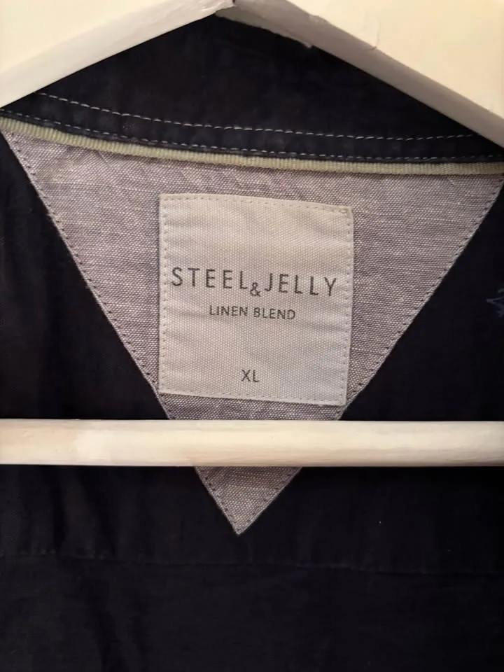 Men’s Steel & Jelly Button Up T-shirt image indicator(2)