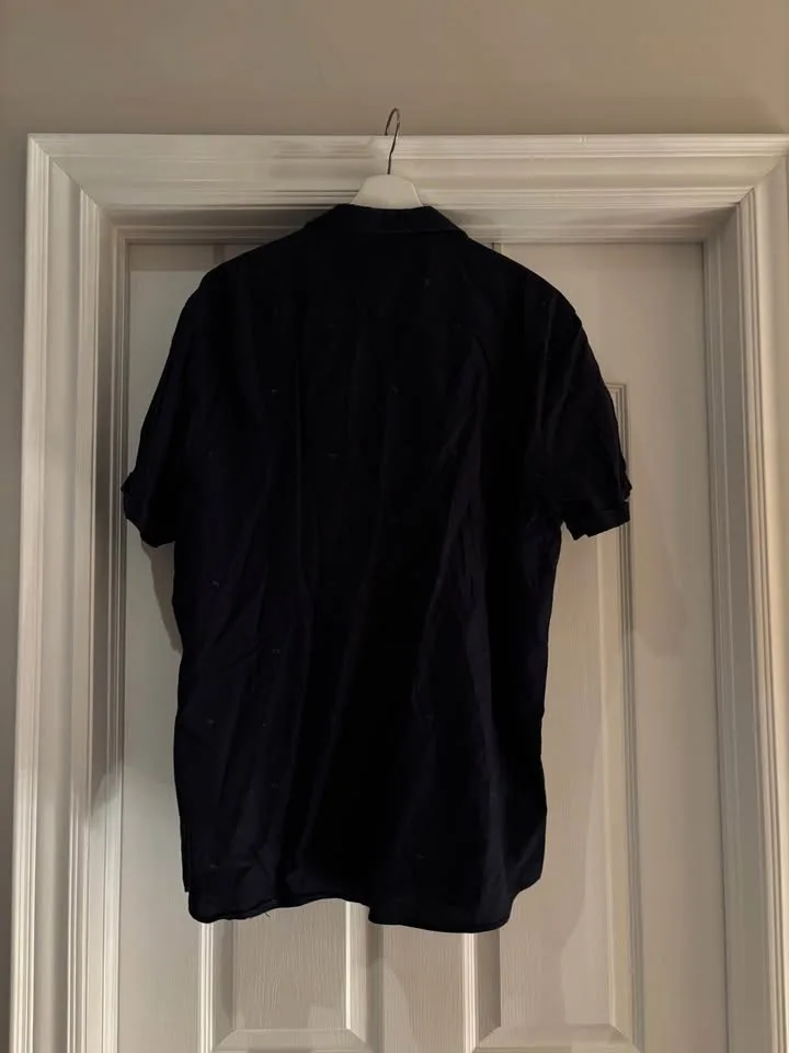 Men’s Steel & Jelly Button Up T-shirt image indicator(4)