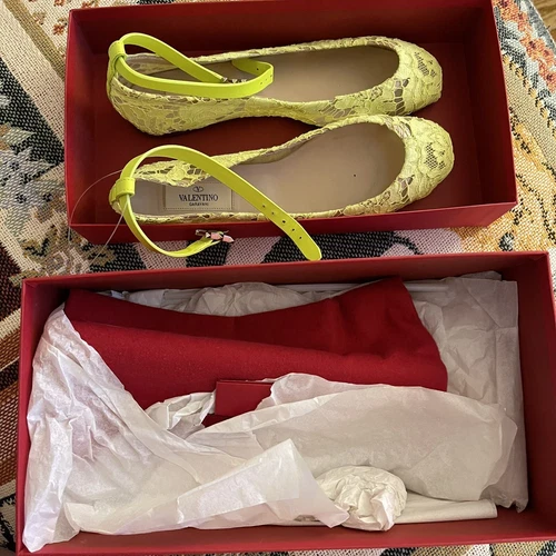 Valentino Lace Ballet Flats NWB Size 37 MSRP $975 - photo 5