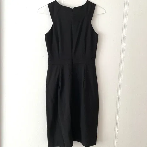 J. Crew Sleeveless Shift Career Dress Stretch Dress Size 0 image indicator(4)